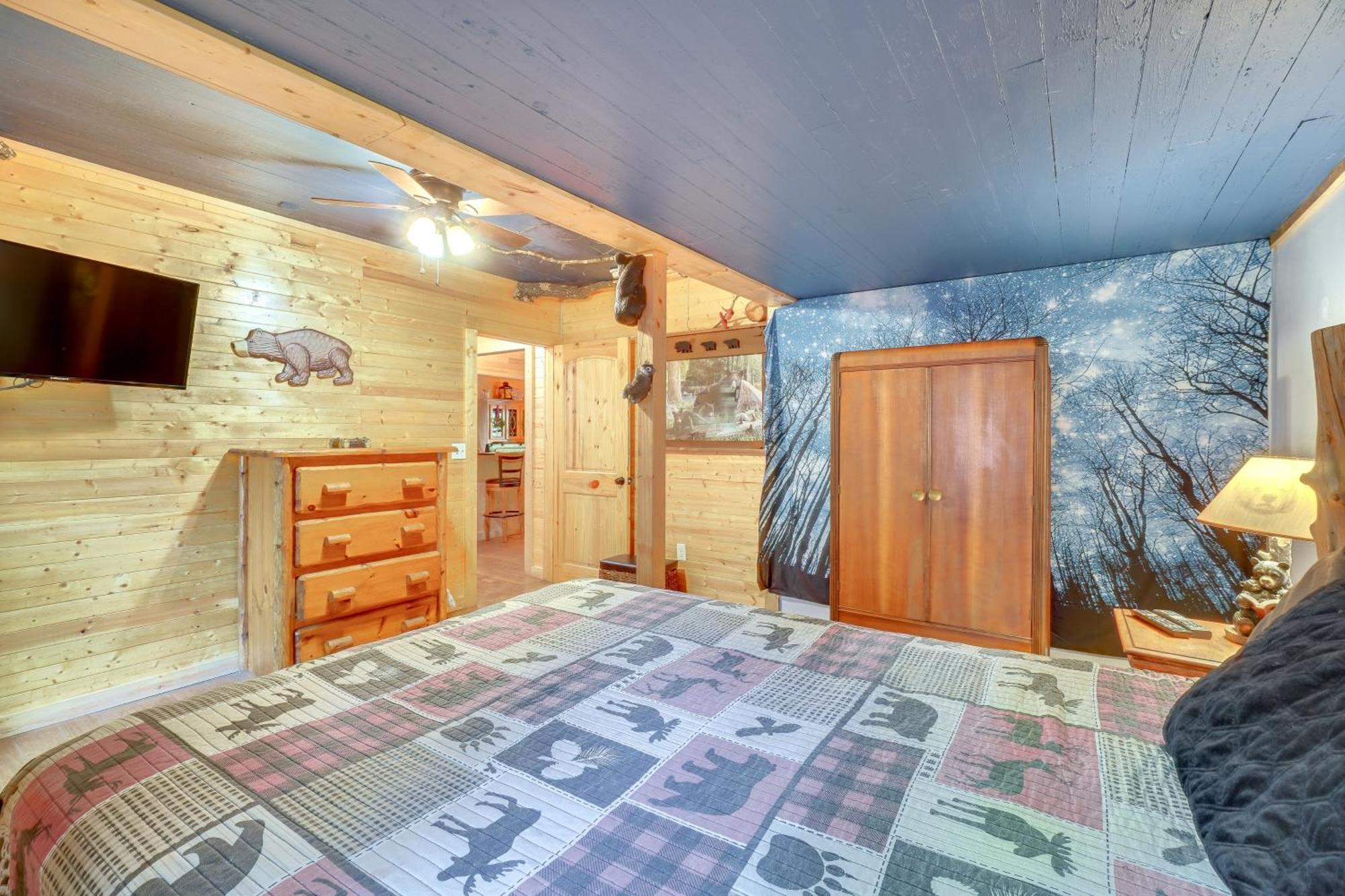 Just Fur Relaxin Sevierville Cabin With Hot Tub! מראה חיצוני תמונה
