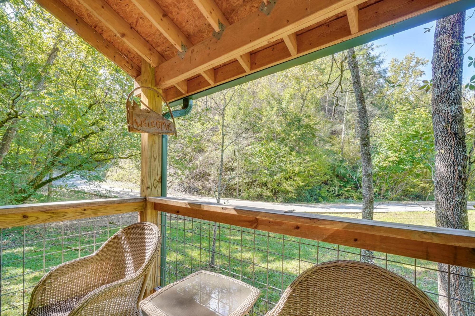Just Fur Relaxin Sevierville Cabin With Hot Tub! מראה חיצוני תמונה