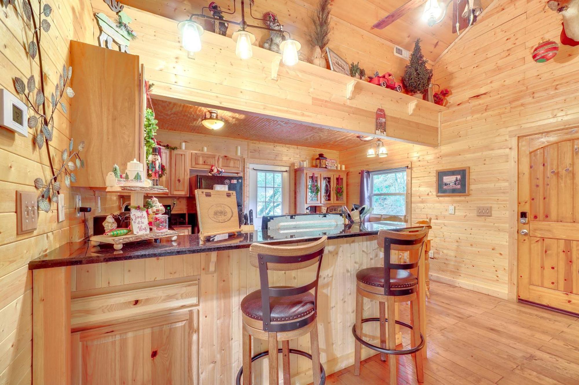 Just Fur Relaxin Sevierville Cabin With Hot Tub! מראה חיצוני תמונה
